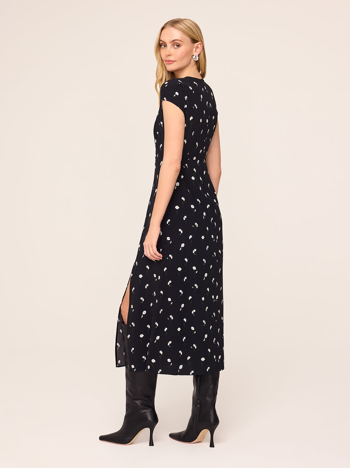 Suzie Black Poppy Print Midi Dress