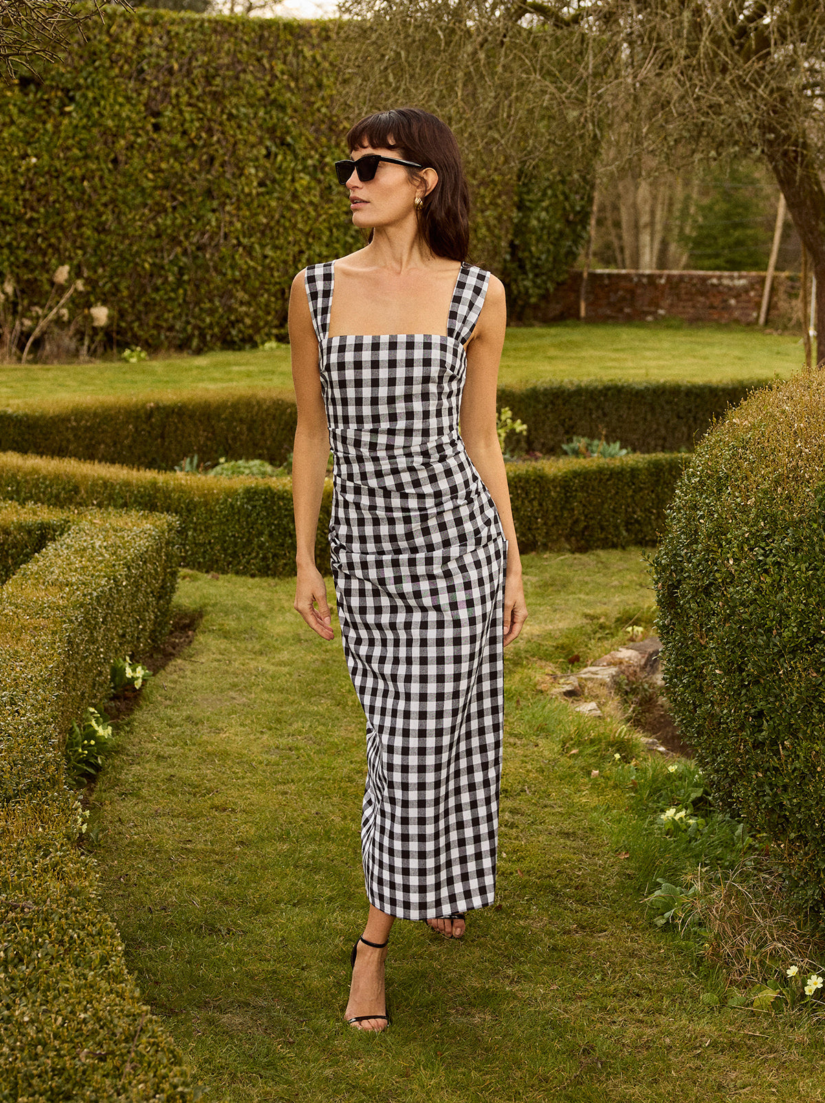 fig London LINEN gingham mini dress新品未使用 fig London（フィグロンドン）の「LINEN gingham mini dress