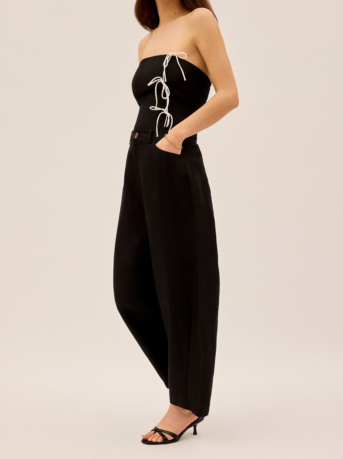 Andie Black Linen Blend Barrel Trousers By KITRI Studio