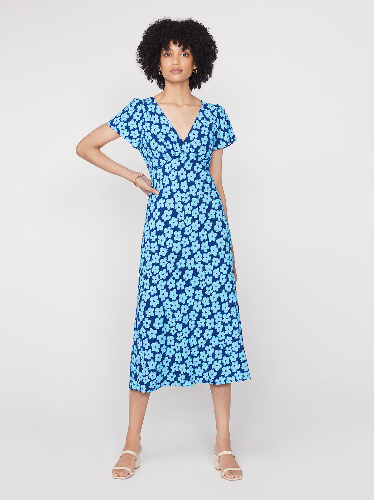 Effie Blue Blurred Floral Midi Dress