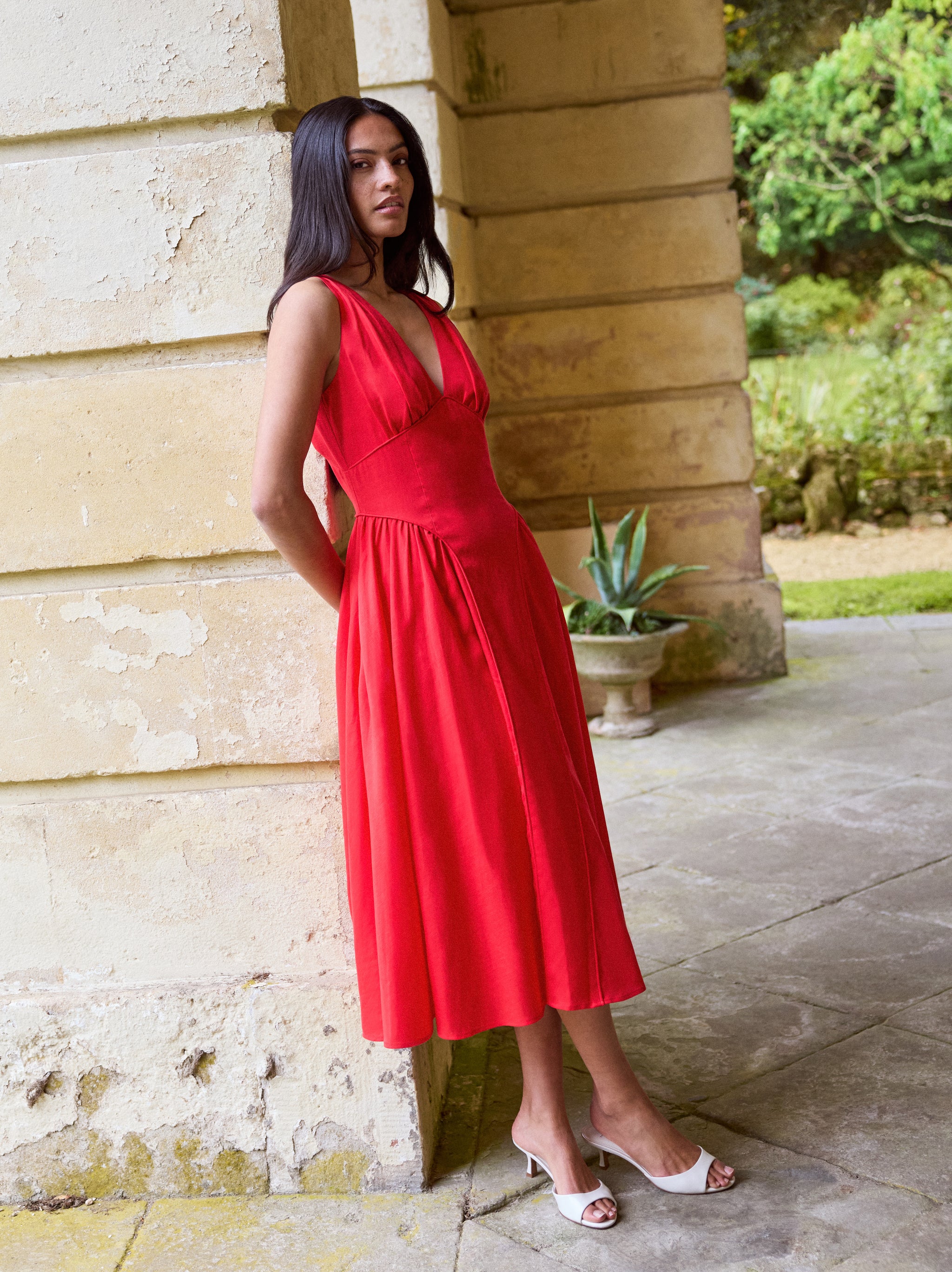 Laura Red Linen Blend Dress | KITRI Studio Laura Red Linen Blend Dress | KITRI Studio