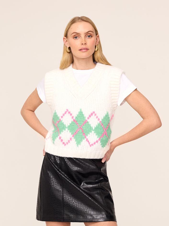 Winona Ivory Argyle Knit Vest | KITRI Studios